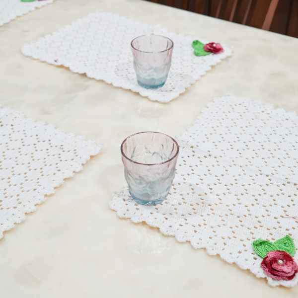 Crochet Table Mat - Set of 6
