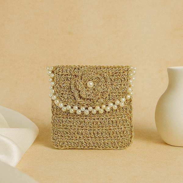 Crochet Coin Pouch with Pearl Garland